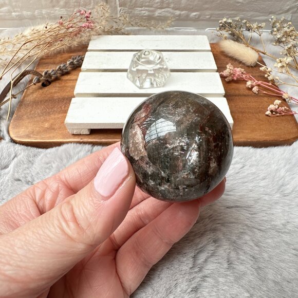 Small Garden Quartz Sphere - Picture 9 of 9